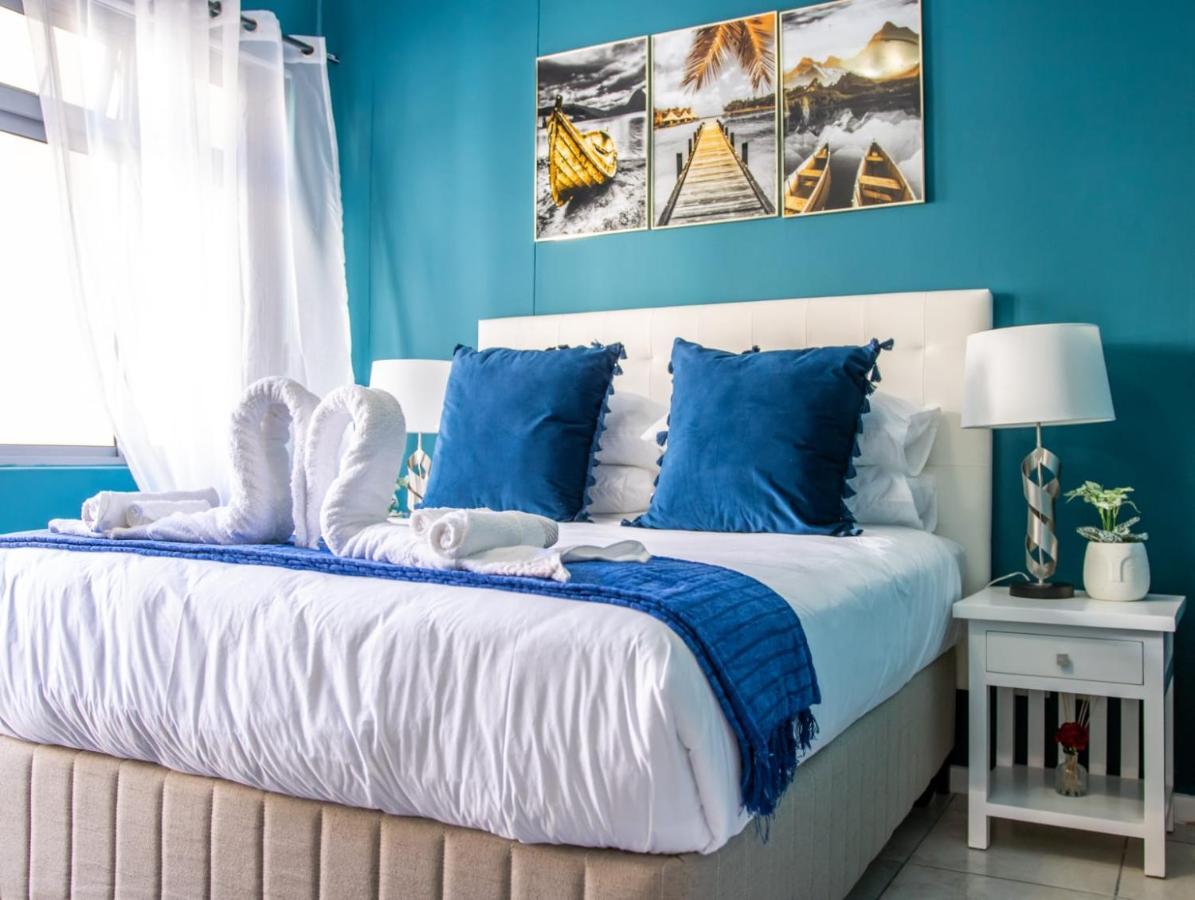 Apartment Mediterranean Blue Empire