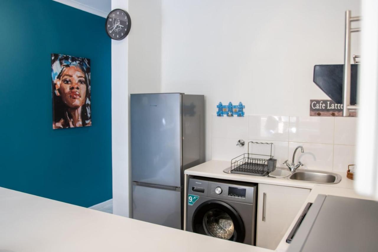 Apartment Mediterranean Blue Empire