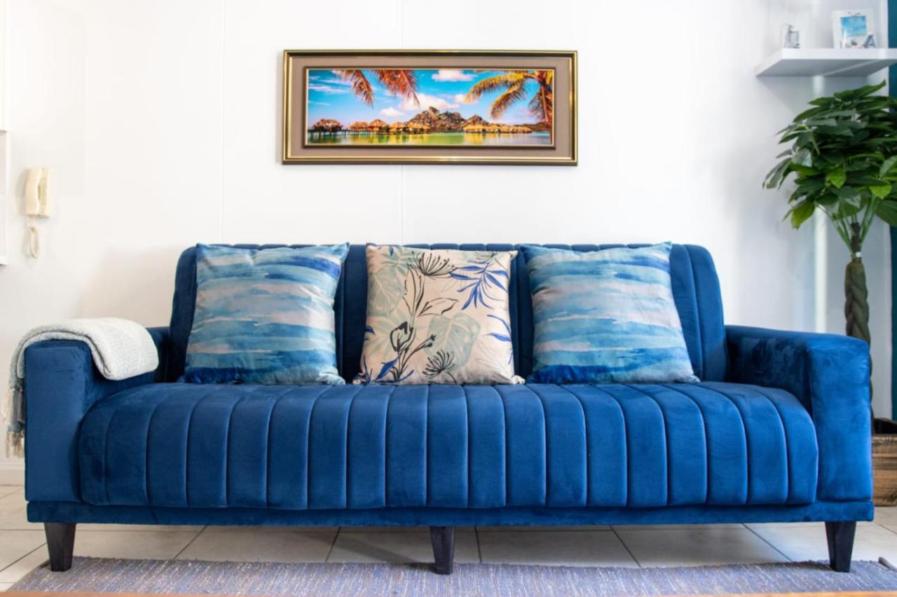Mediterranean Blue Empire Apartment